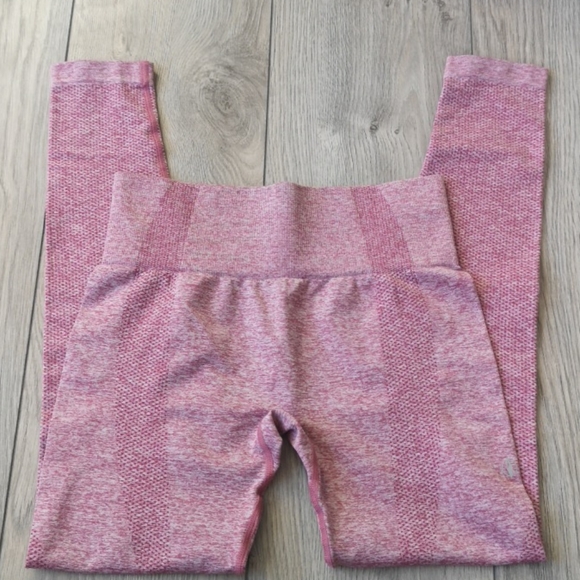 Ivivva leggings NWOT - Picture 1 of 3